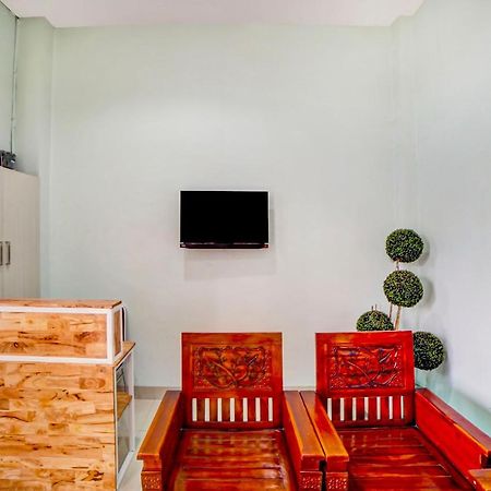 Oyo 91170 Ayahanda Residence Medan Extérieur photo