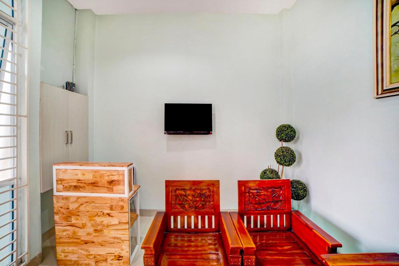 Oyo 91170 Ayahanda Residence Medan Extérieur photo