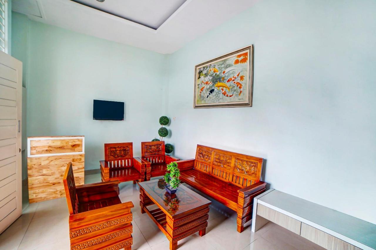 Oyo 91170 Ayahanda Residence Medan Extérieur photo