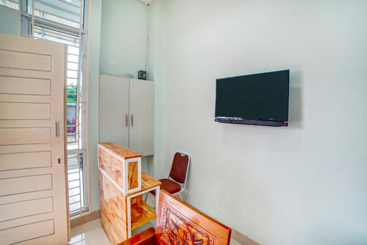 Oyo 91170 Ayahanda Residence Medan Extérieur photo