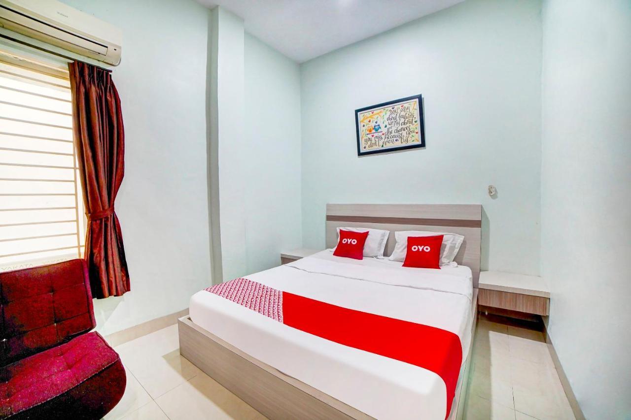 Oyo 91170 Ayahanda Residence Medan Extérieur photo