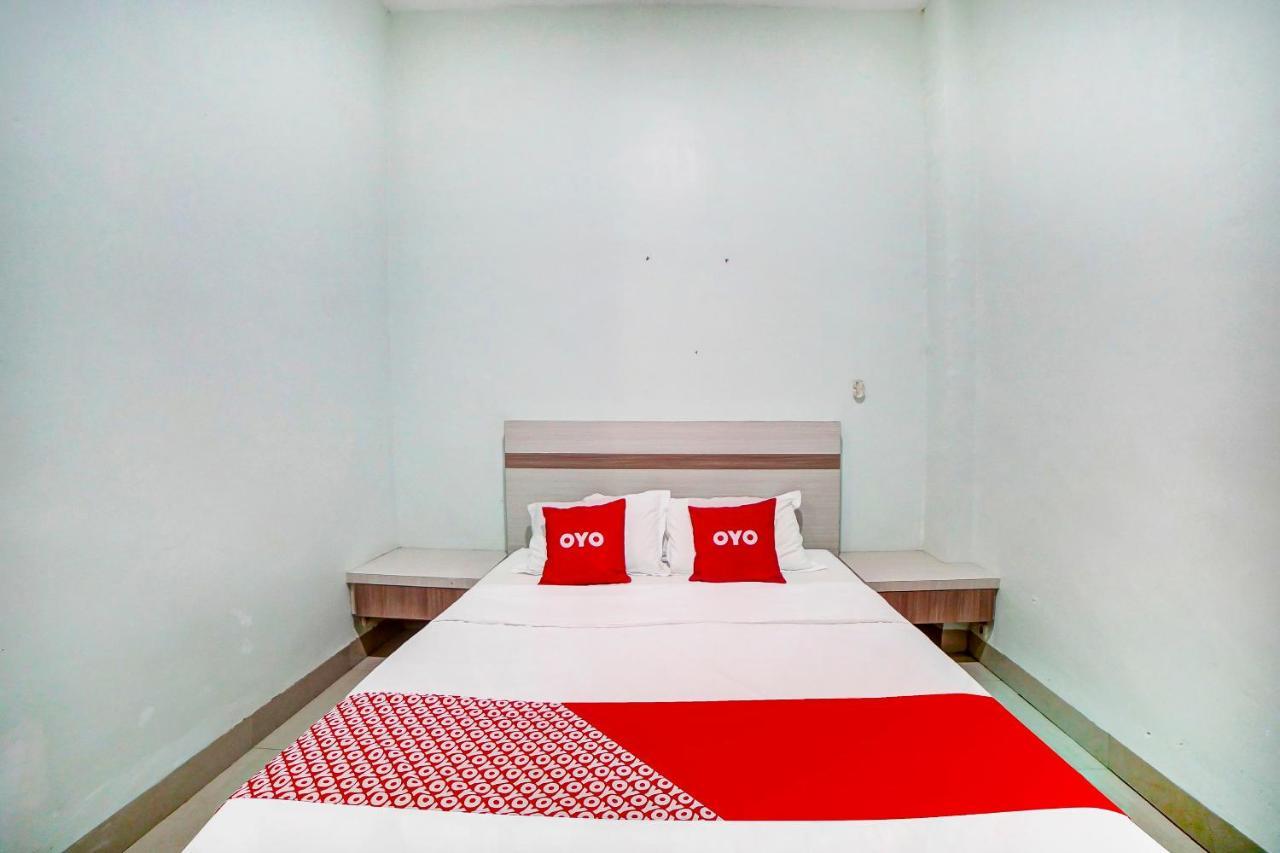 Oyo 91170 Ayahanda Residence Medan Extérieur photo