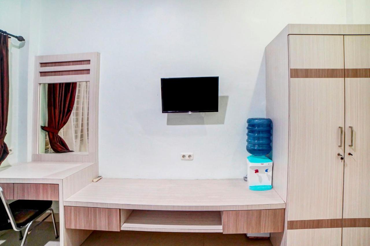 Oyo 91170 Ayahanda Residence Medan Extérieur photo